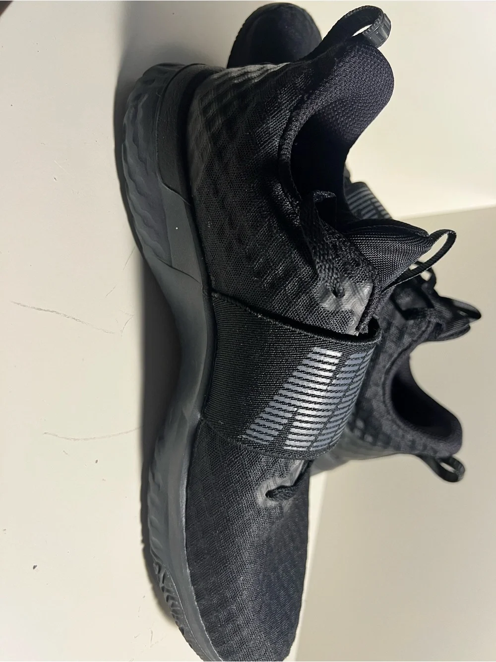 Nike Men's Black Athletic Training Shoes with Hook-and-Loop Strap